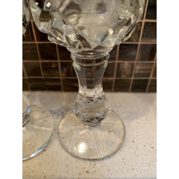 VTG Diamond Cut Glass Pedestal Salt Pepper Shakers Screw Cap Starburst Etched - Picture 3 of 6